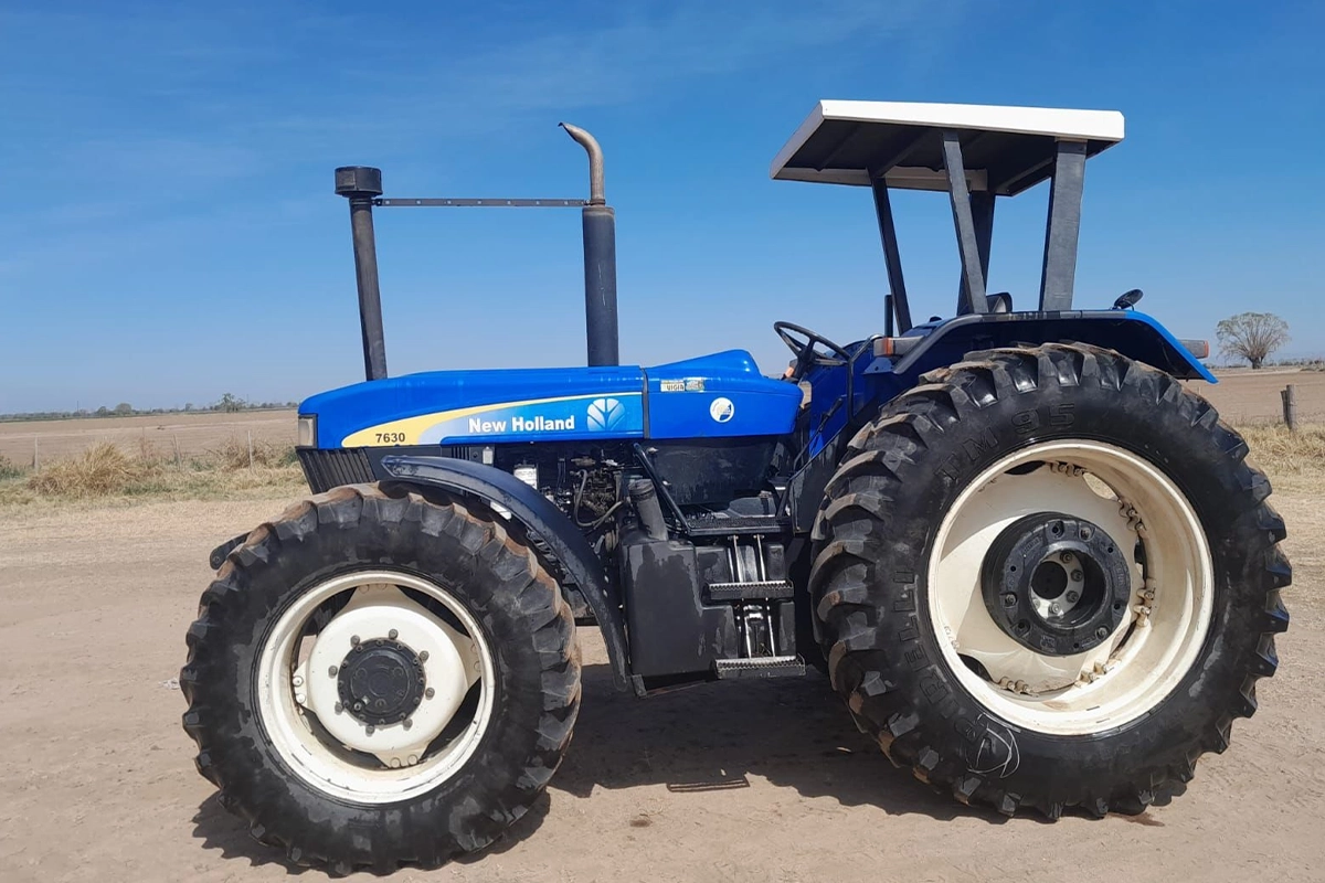 New Holland 7630