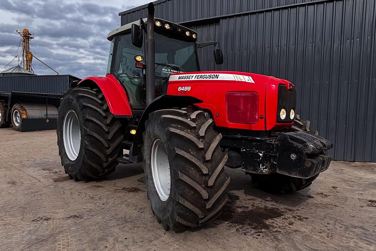 Massey Ferguson 6499